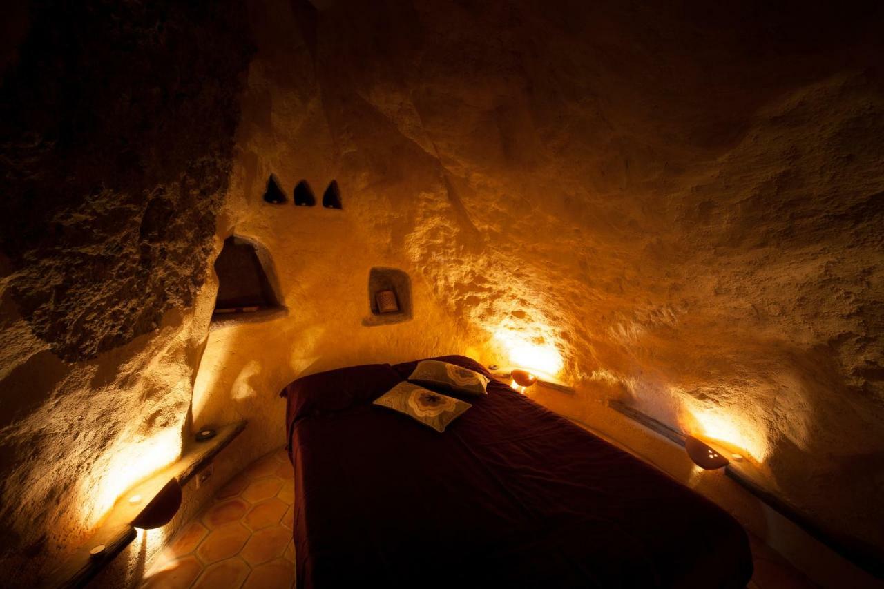 Апартаменты Soqquadro Art&Relax - Споторно Экстерьер фото